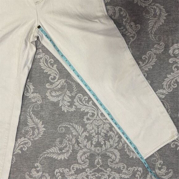 Lands' End Women's Size 16 White High Rise Straight Jeans - Picture 4 of 8